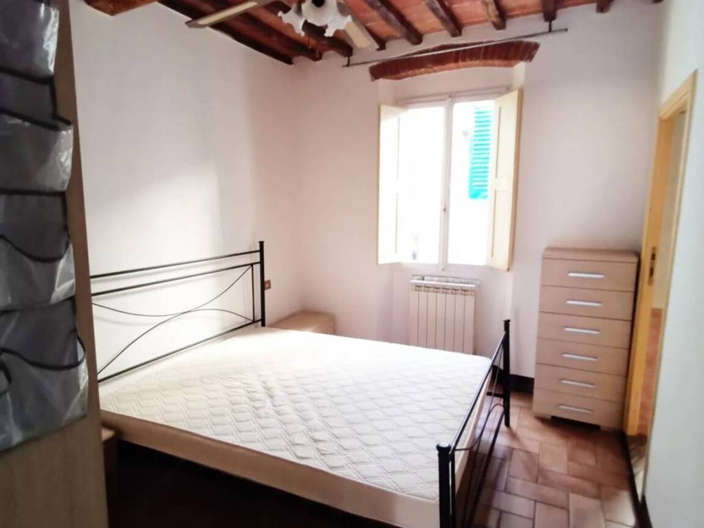 Appartamento a Montevarchi in Via Roma - Foto 4