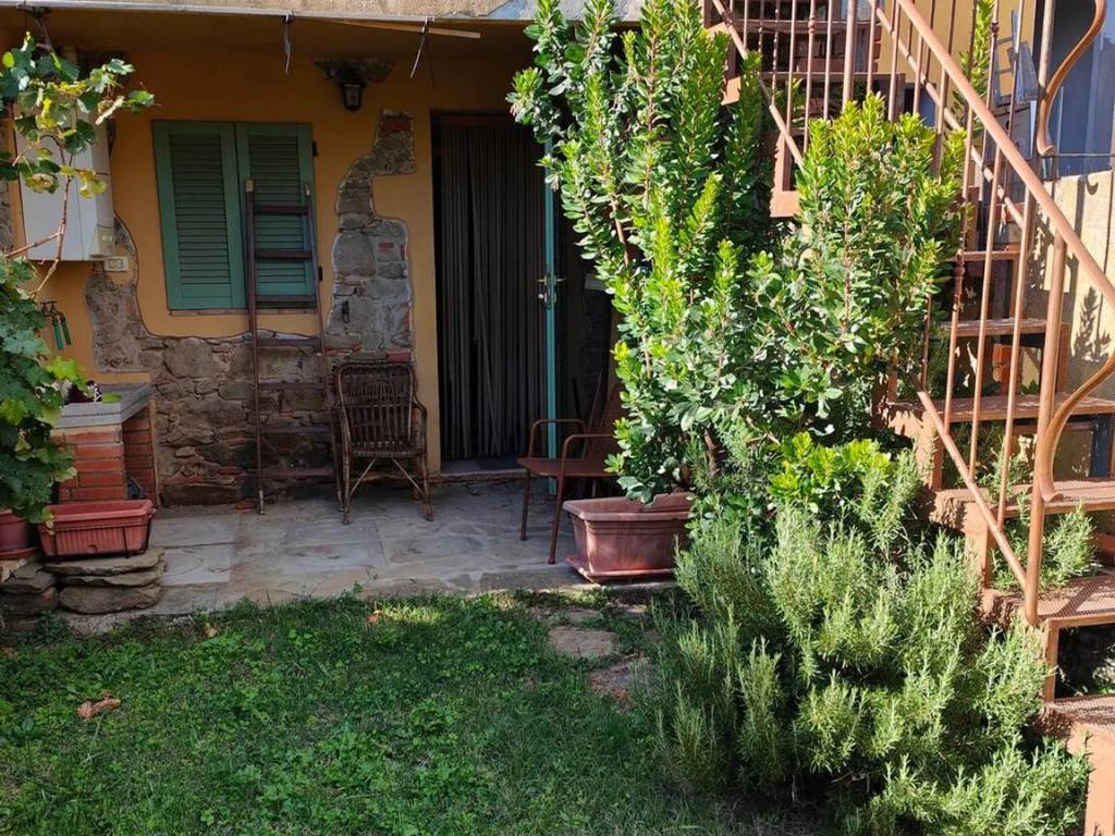 Appartamento a Bucine in Via Roma - Foto 3