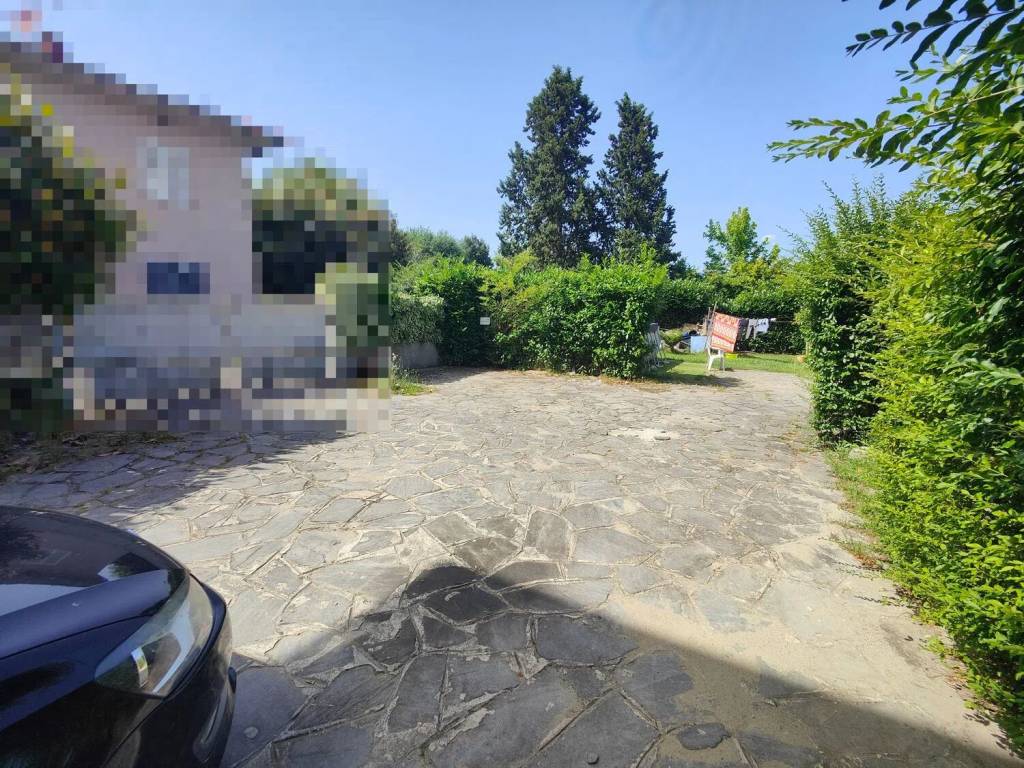 Villa a Montevarchi in Via A.Vespucci - Foto 3