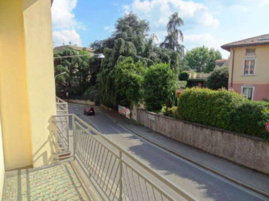 Casa indipendente a Cantù in via Milano 11 - Foto 4