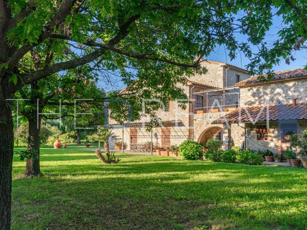 Villa a Pietrasanta in Via Tonfano - Foto 4