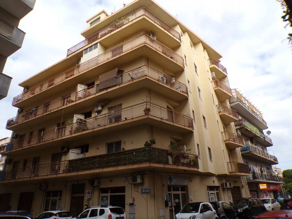 Appartamento a Reggio calabria in Via Gaetano Sardiello, 45 - Foto 3