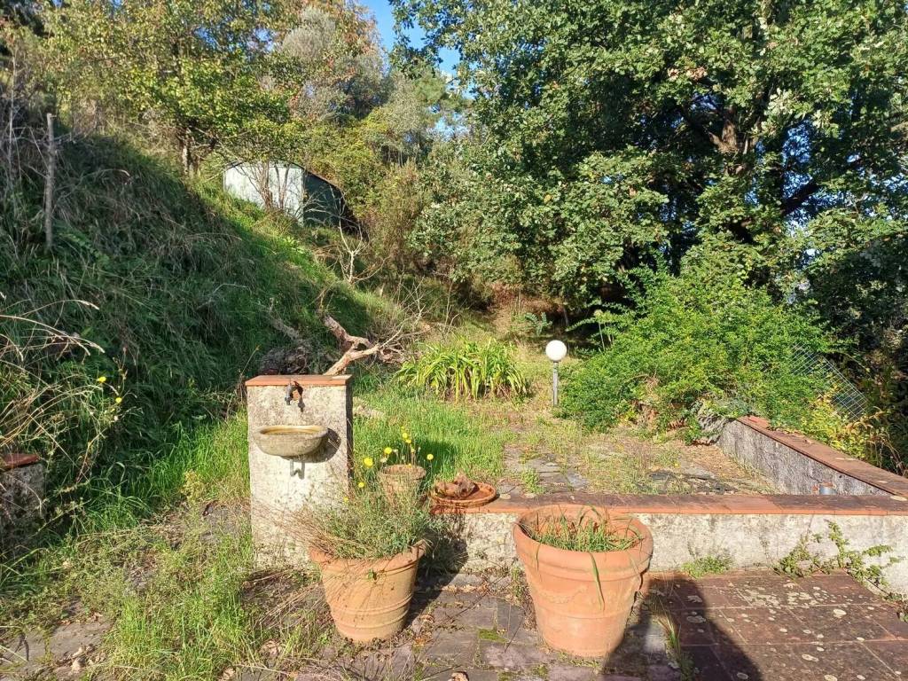 Villa a Vezzano ligure in Via Bastia S.N.C. - Foto 3