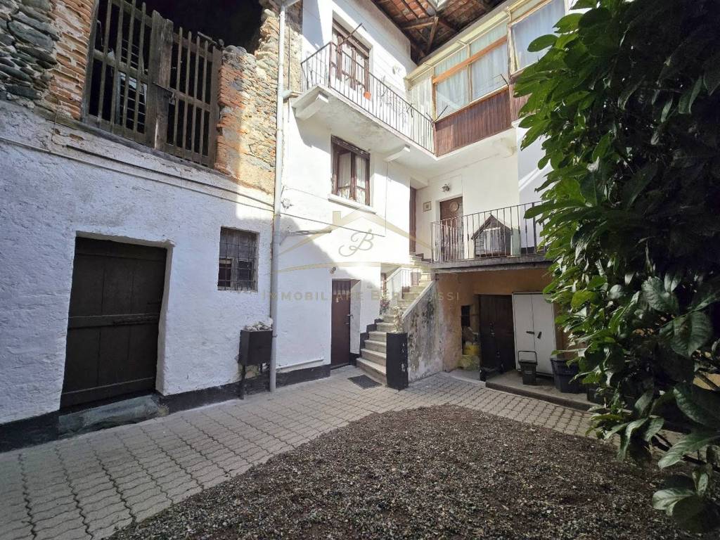 Casa indipendente a Crevacuore in Via La Marmora, 30 - Foto 2