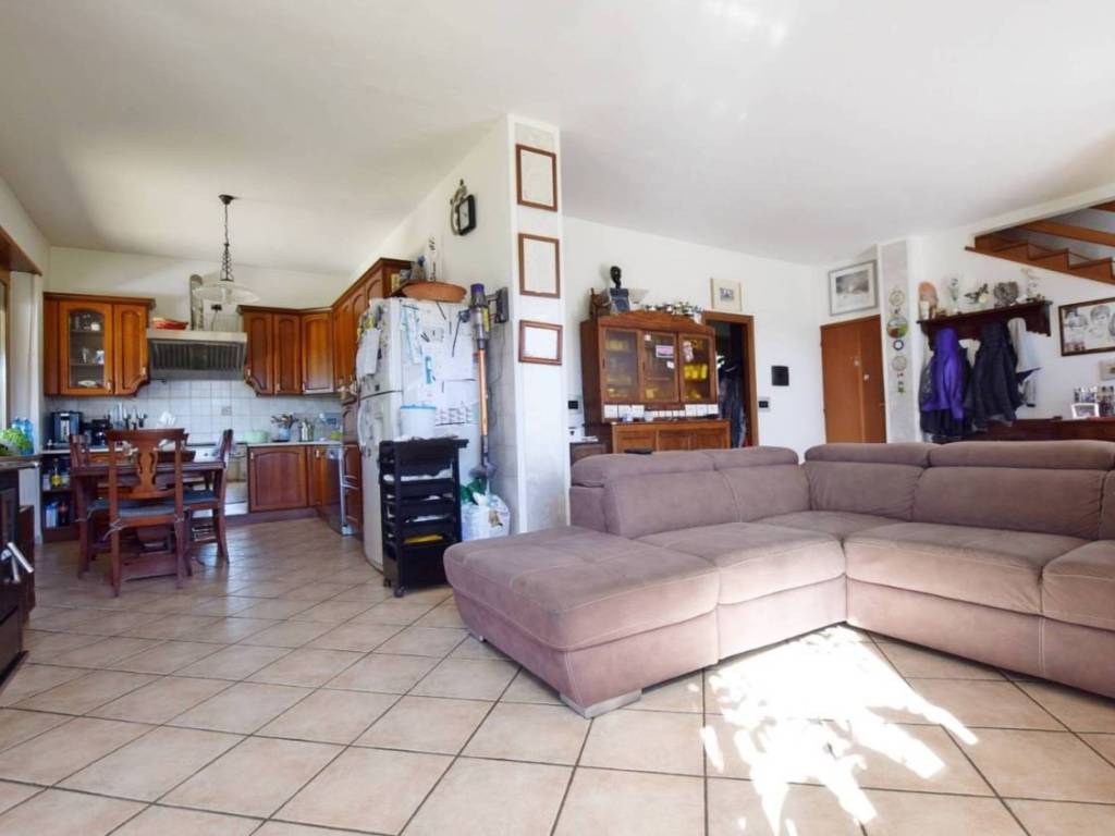 Casa indipendente a Mondovì in Strada Statale 28 Sud, 20 - Foto 2