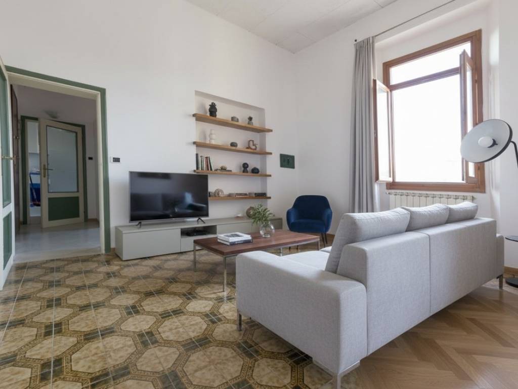 Appartamento a Montevarchi in Via Ammiraglio Burzagli - Foto 5