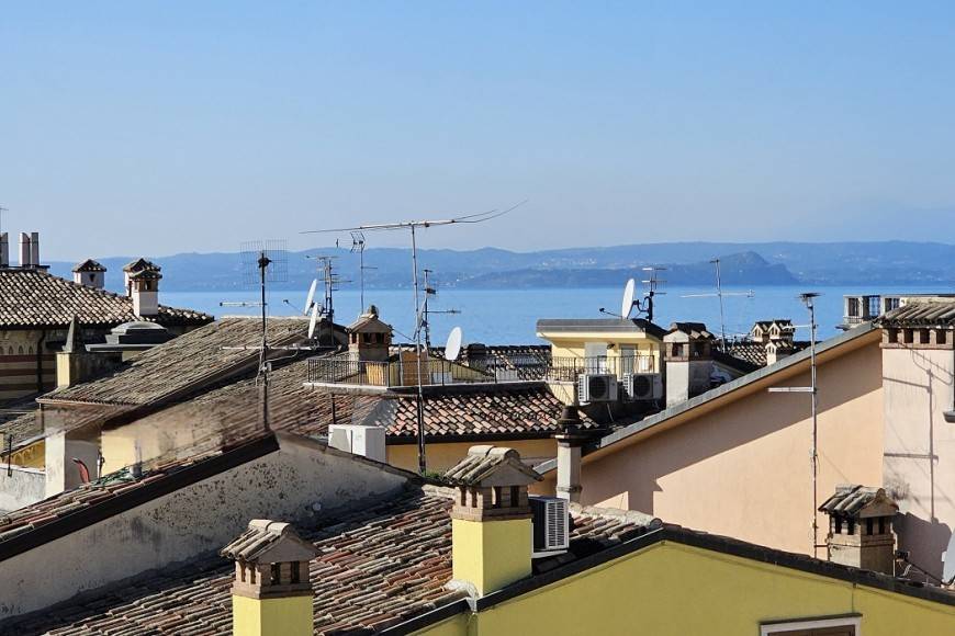 Appartamento a Bardolino in Via Casere Battisti - Foto 2