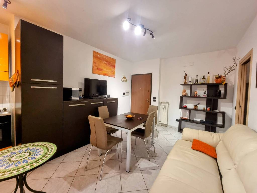 Appartamento a Alessandria in Via Guglielmo Cavalli - Foto 3