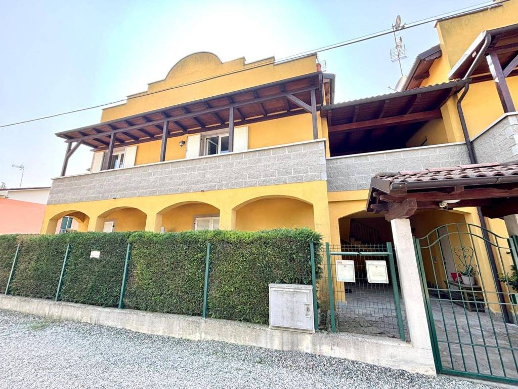 Appartamento a Alessandria in Via IV martiri, 85 - Foto 3