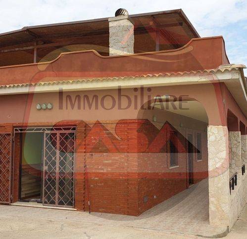 Villa a Avola in Via Chiusa Di Carlo 24 - Foto 3
