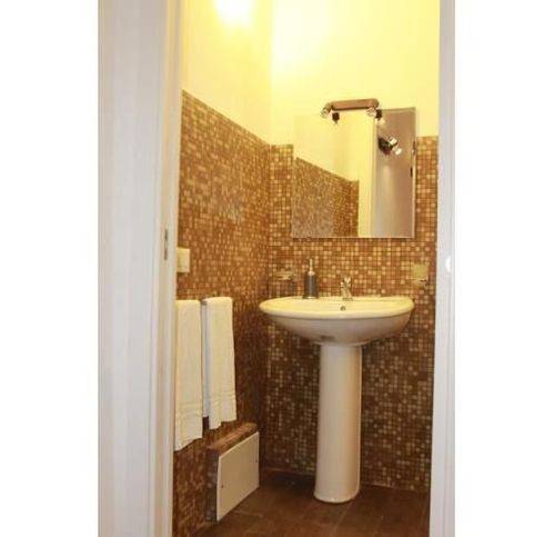 Villa a Siracusa in Via Emmanuele De Benedictis 37 - Foto 4