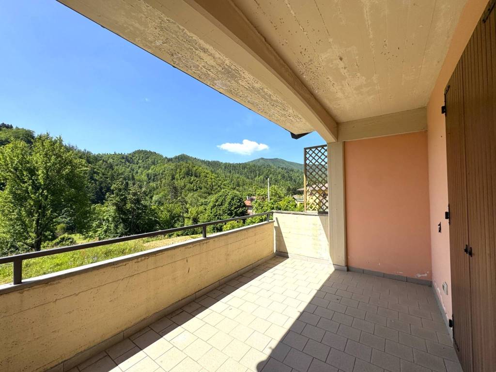 Villa a Vernio in Via dell'Appennino - Foto 3
