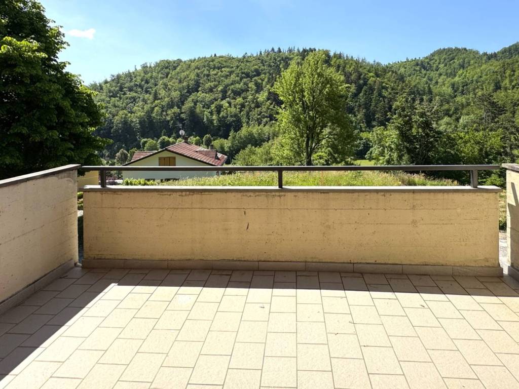 Villa a Vernio in Via dell'Appennino - Foto 5