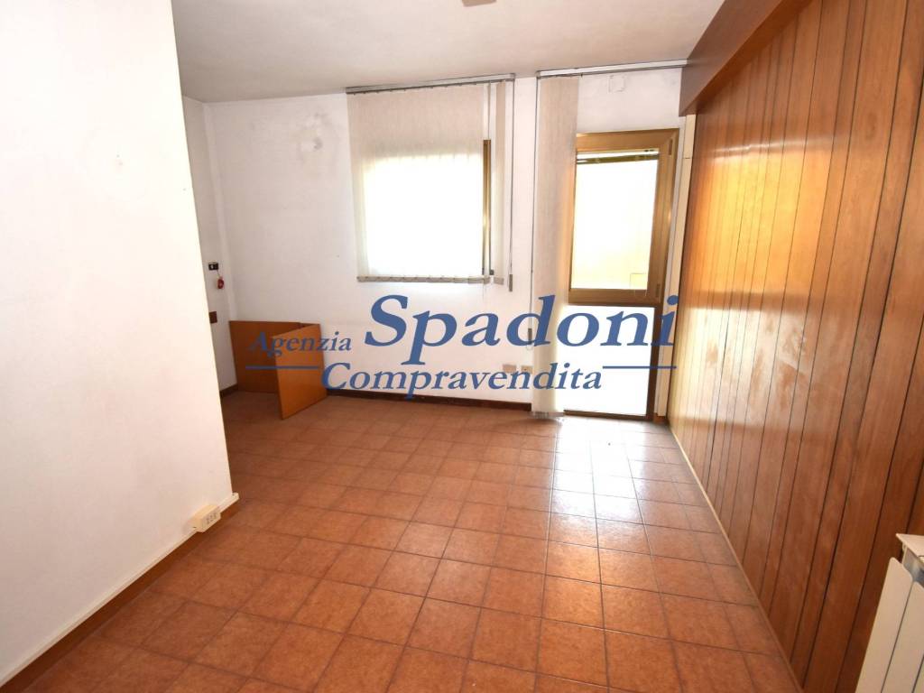 Immobile a Monsummano terme in Via dell'Unità - Foto 3