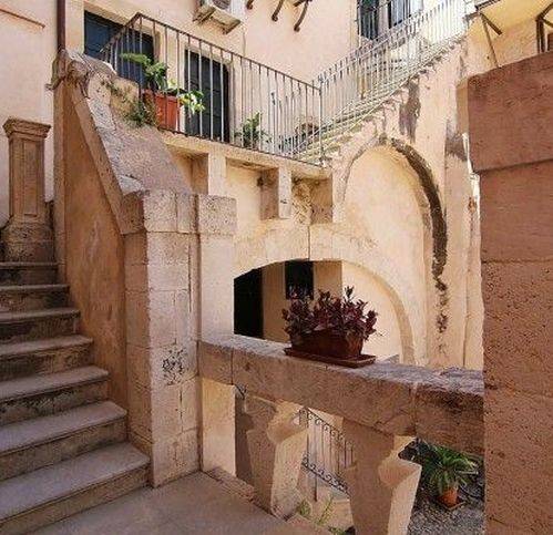 Appartamento a Siracusa in Via Larga 13 - Foto 2