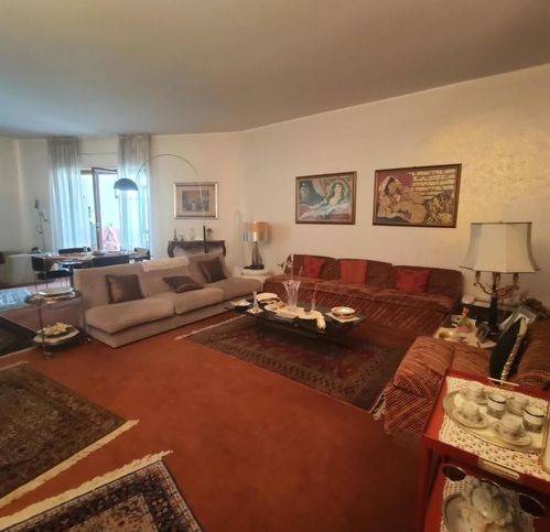 Appartamento a Siracusa in Viale Scala Greca 67 - Foto 2