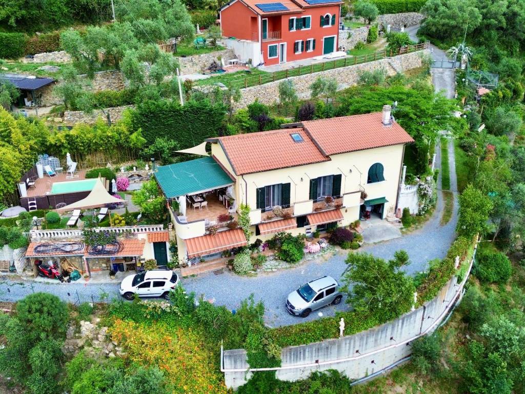 Villa a Chiusanico in Strada Comunale Piani - Foto 3
