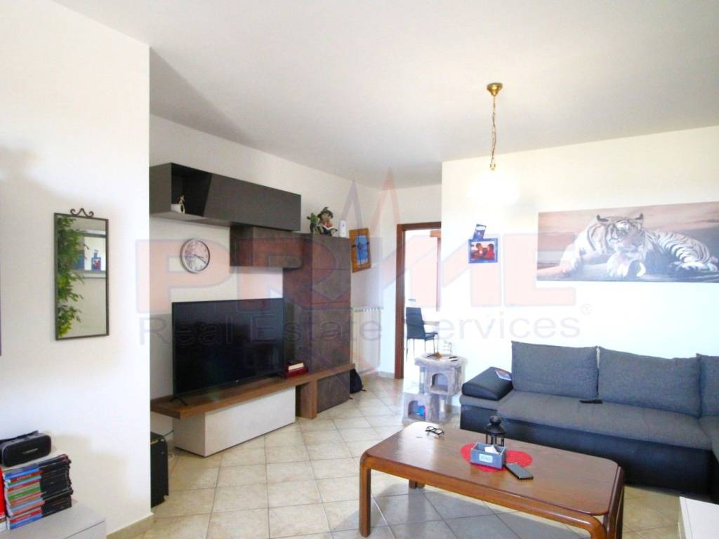 Appartamento a Parabita in Via Giovanni Paolo II - Foto 2