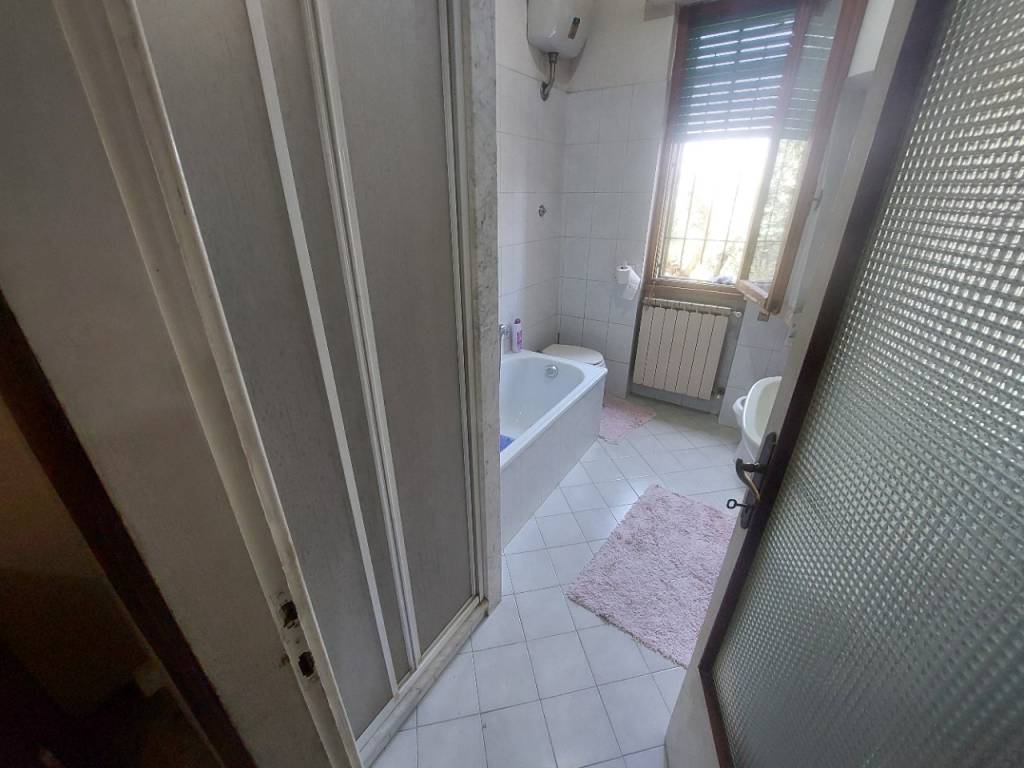 Villa a Castelfranco piandisco in Strada Provinciale Setteponti - Foto 3