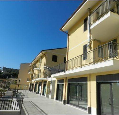 Appartamento a Canicattini bagni in Via Vittorio Emanuele Iii 581 - Foto 3