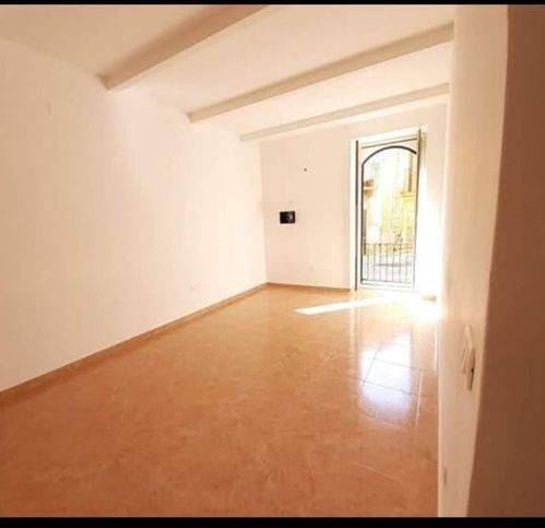 Villa a Palazzolo acreide in Via Francesco Petrarca - Foto 3