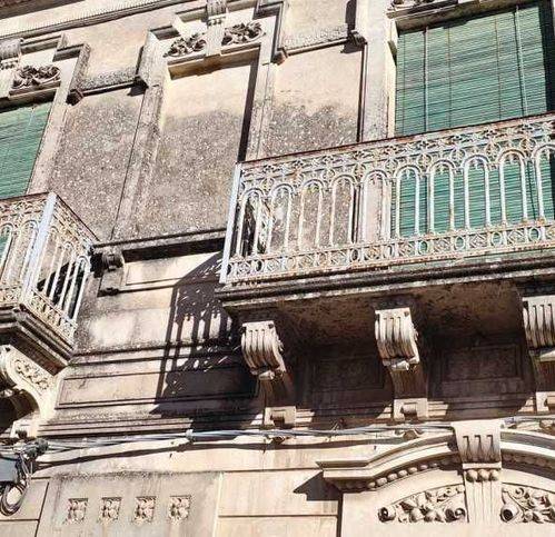 Villa a Palazzolo acreide in Via Carlo Alberto 116 - Foto 5