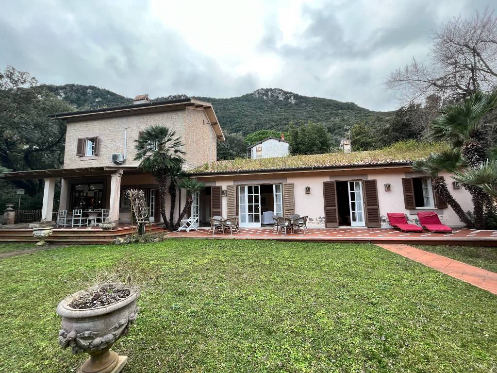Villa a San felice circeo in Via del Faro - Foto 2