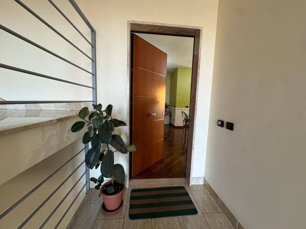 Appartamento a Cisterna di latina in via Daniele montellanico - Foto 2