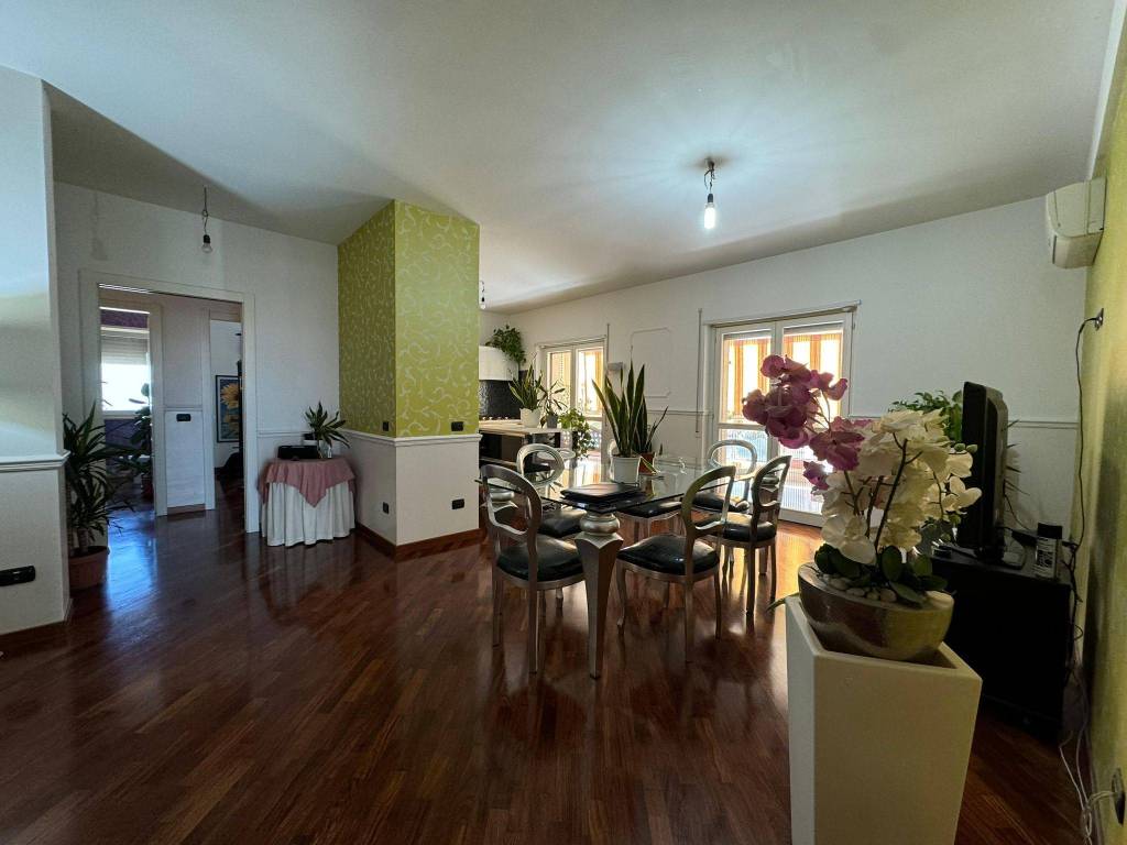 Appartamento a Cisterna di latina in via Daniele montellanico - Foto 4
