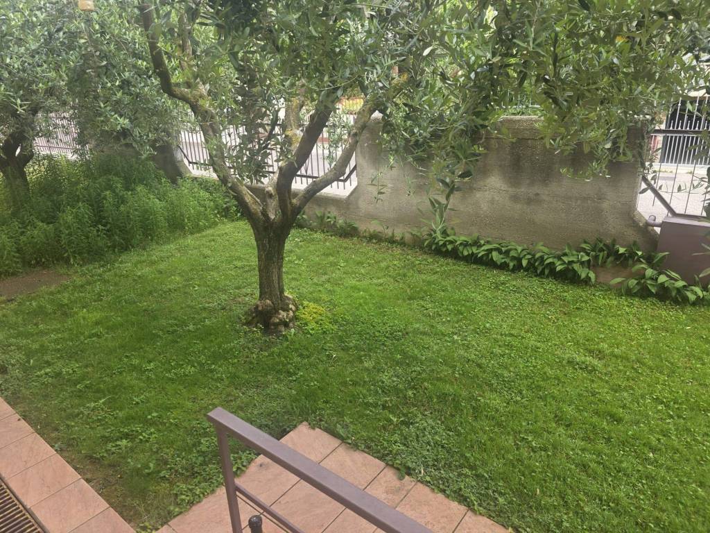 Appartamento a Cavaion veronese in Via Giare, 1 - Foto 2