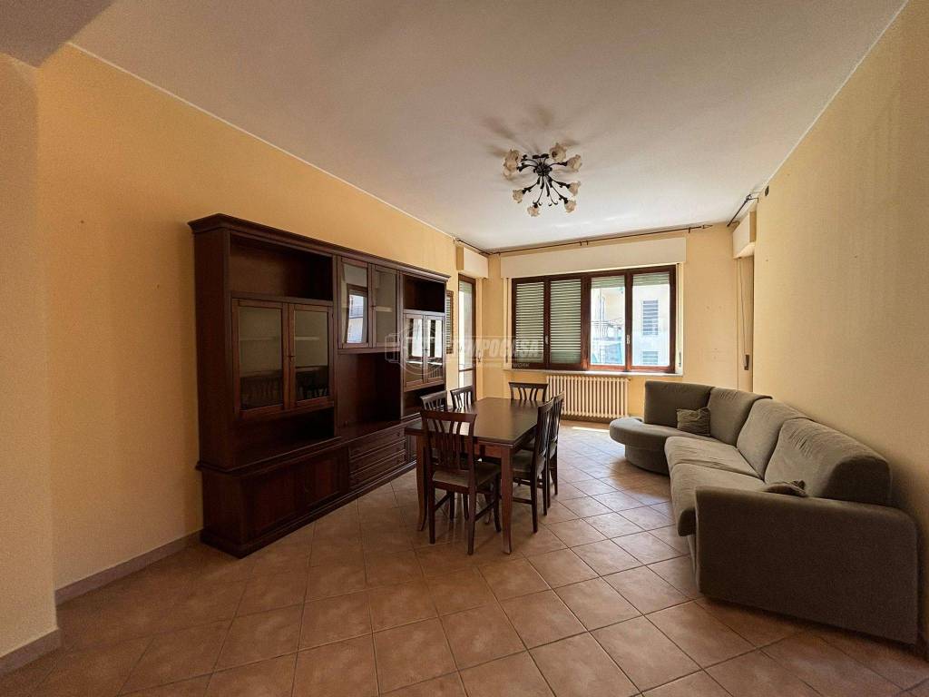 Appartamento a Casale monferrato in Via Candido Poggio - Foto 2