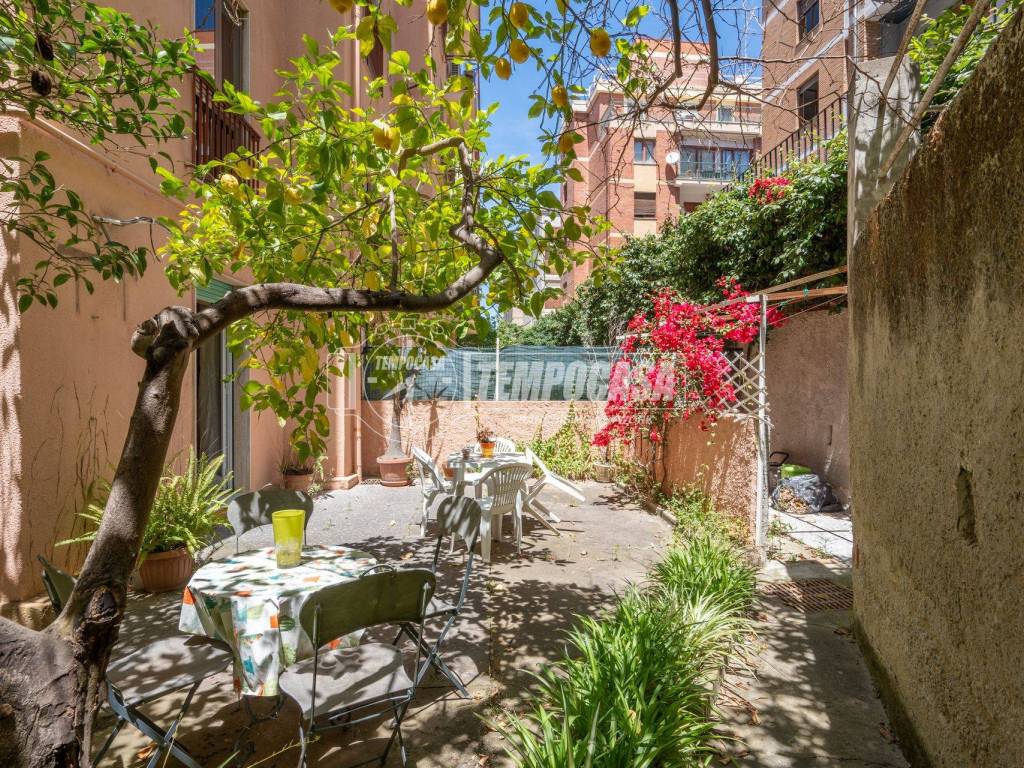 Appartamento a Cagliari in Via Arrigo Solmi 1/F - Foto 3