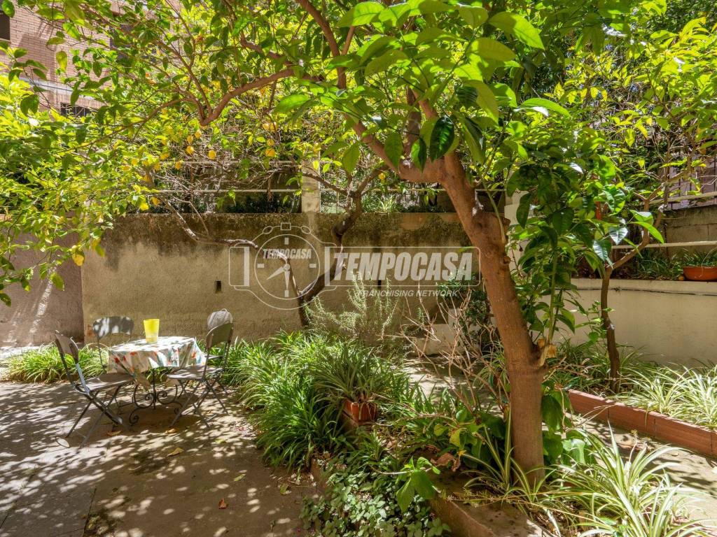 Appartamento a Cagliari in Via Arrigo Solmi 1/F - Foto 4