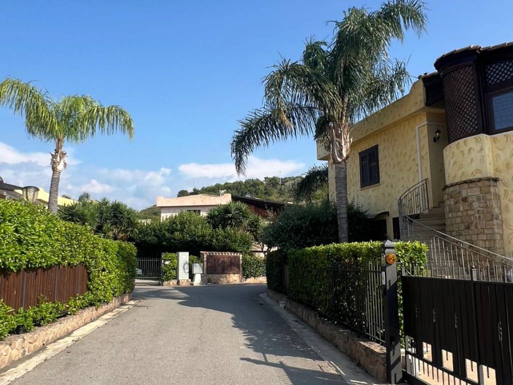 Villa a Campofelice di roccella - Foto 4