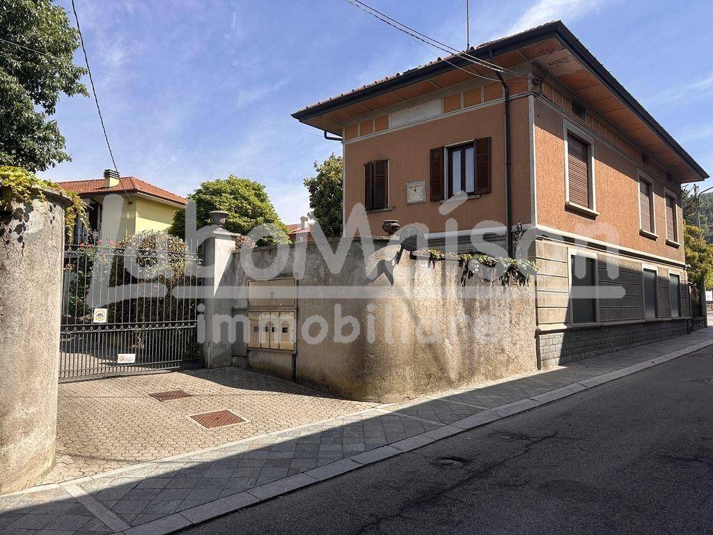 Villa a Cocquio-trevisago in via dante - Foto 3