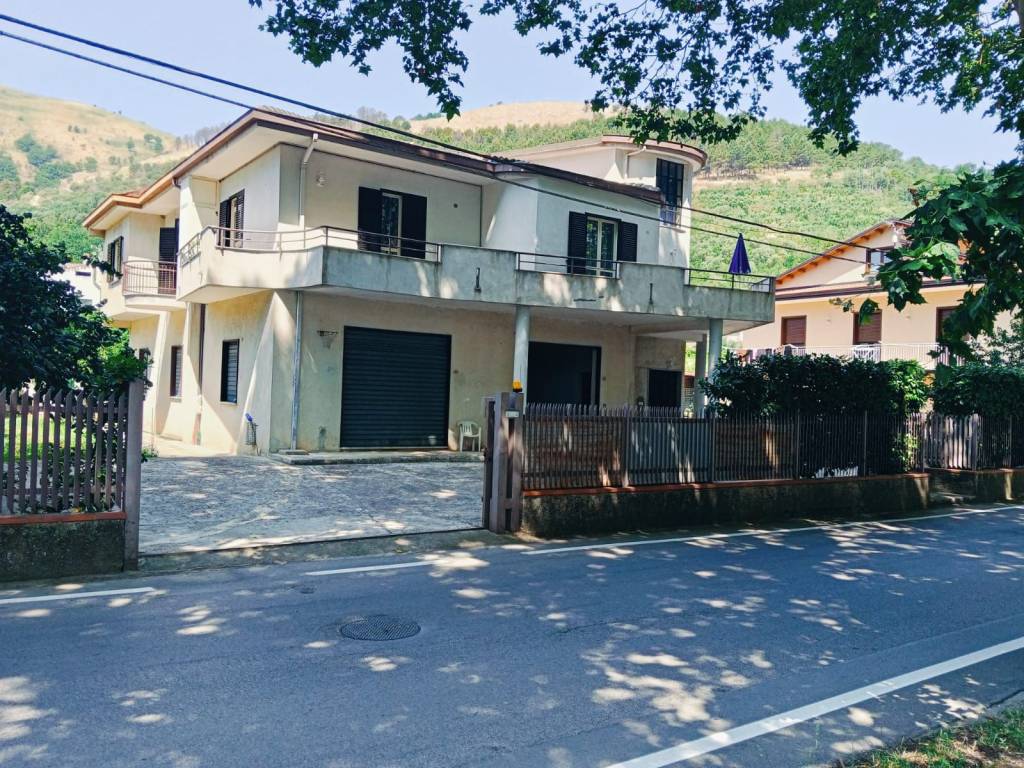 Villa a Moiano in Strada Provinciale Caudina Tronco 2 - Foto 4