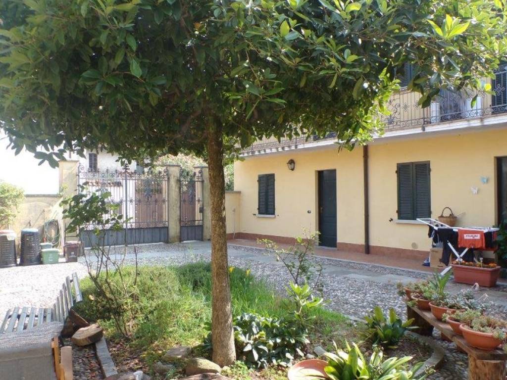 Casa indipendente a Comabbio in Via Monte Grappa - Foto 4
