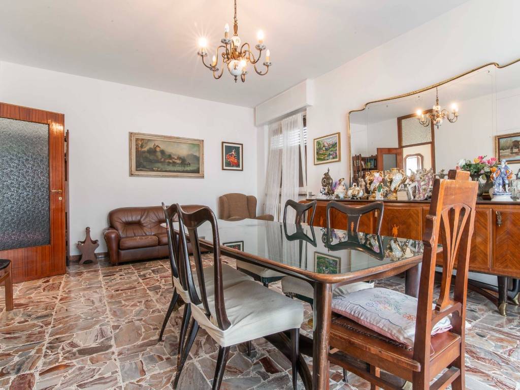 Villa a Marnate in Via Olona, 97 - Foto 2