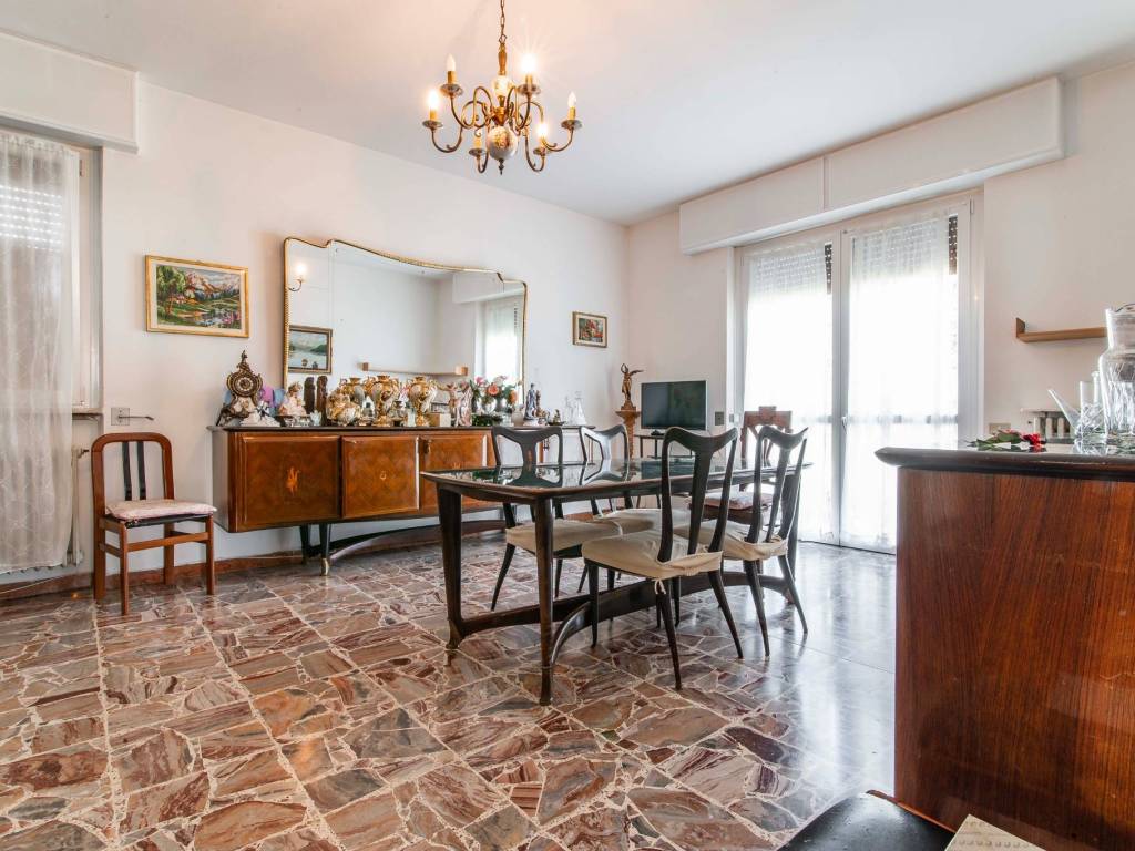 Villa a Marnate in Via Olona, 97 - Foto 3