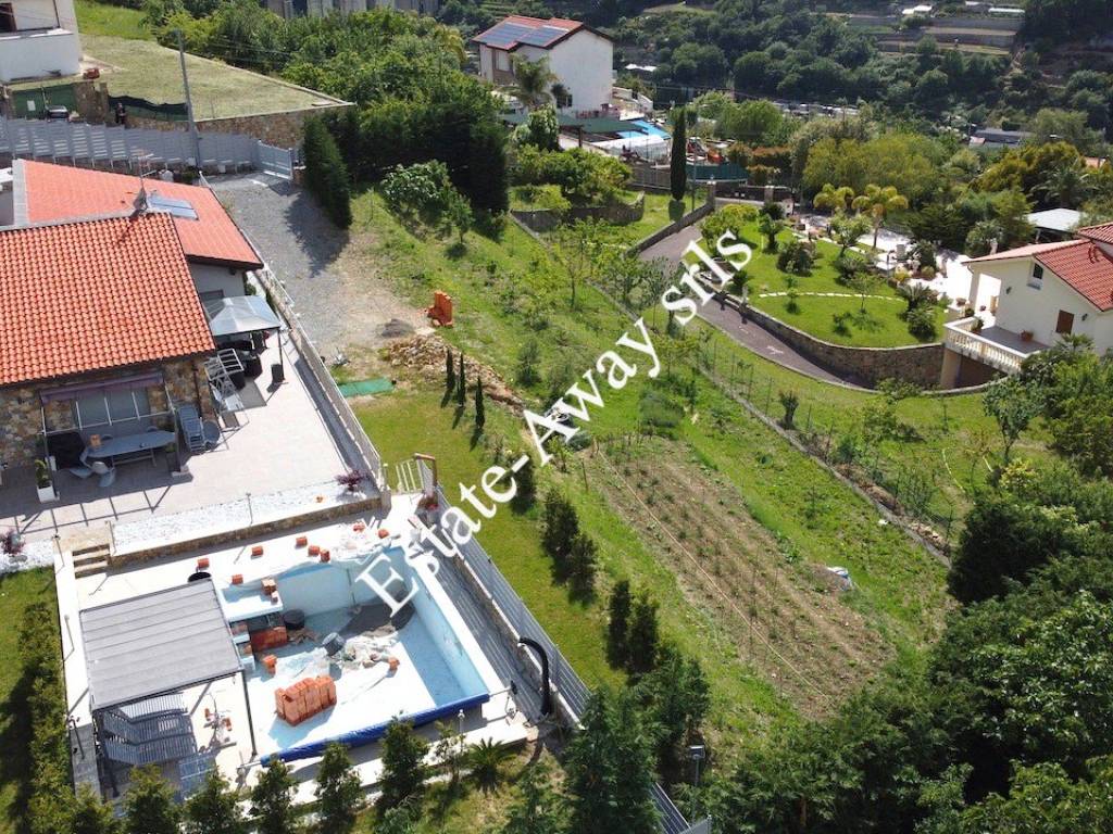 Villa a Vallecrosia in Via Garibe - Foto 3