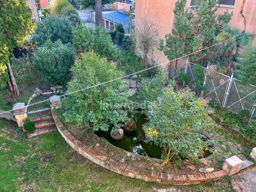 Villa a Desenzano del garda in Via Giovanni Rambotti, 31 - Foto 3