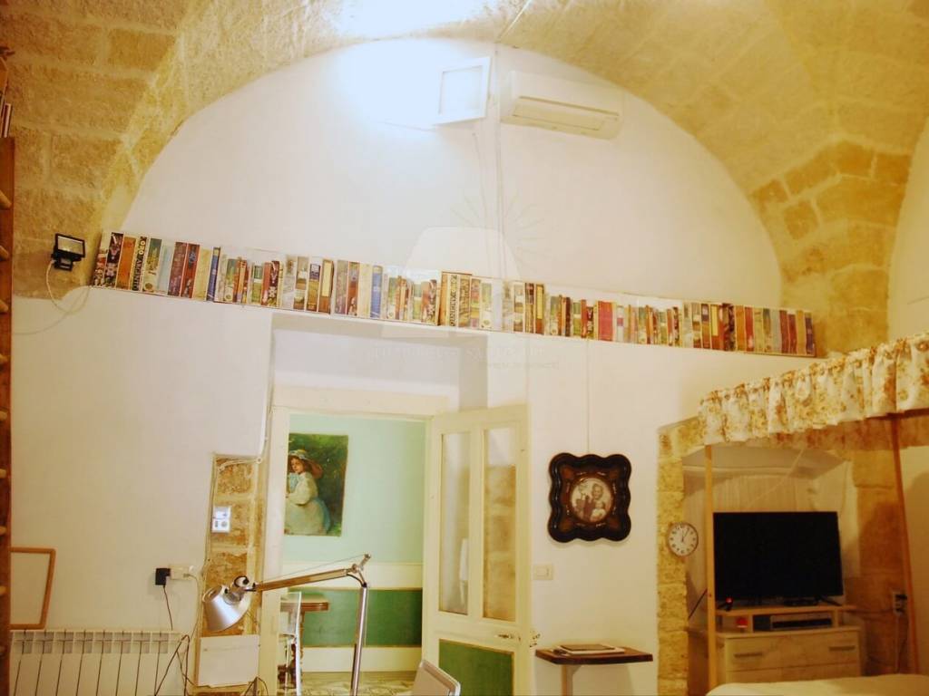 Casa indipendente a Castrignano del capo in Via Trieste, 40 - Foto 2