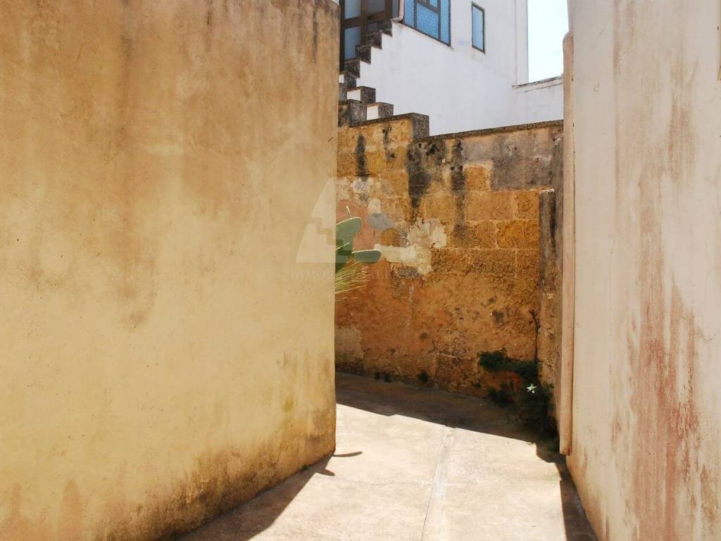 Casa indipendente a Castrignano del capo in Via Trieste, 40 - Foto 4