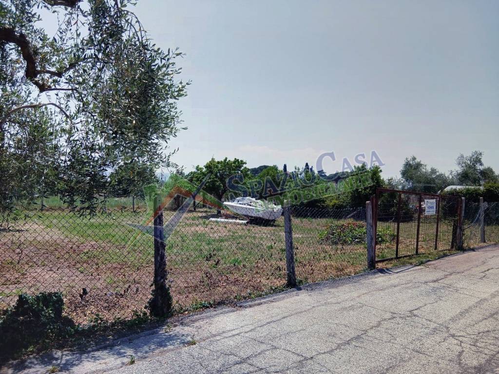 Terreno a Giulianova in Via Tancredi, 26 - Foto 2