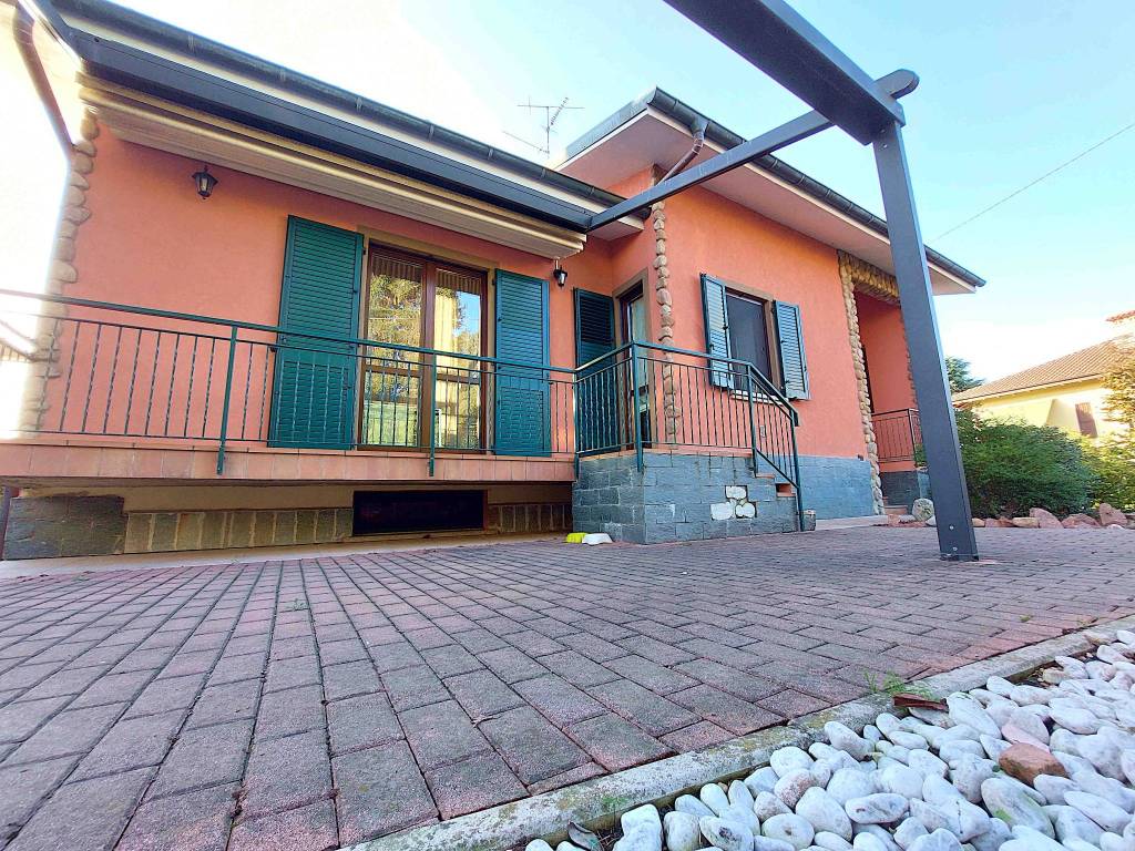 Villa a Castiglione olona in Via Monte Cimone - Foto 3