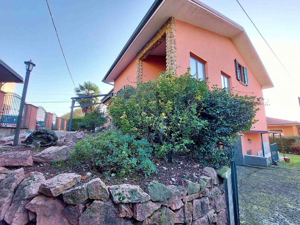 Villa a Castiglione olona in Via Monte Cimone - Foto 4
