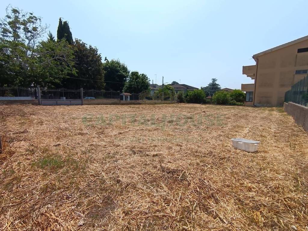 Terreno a Caserta in Via Terra Grande - Foto 2