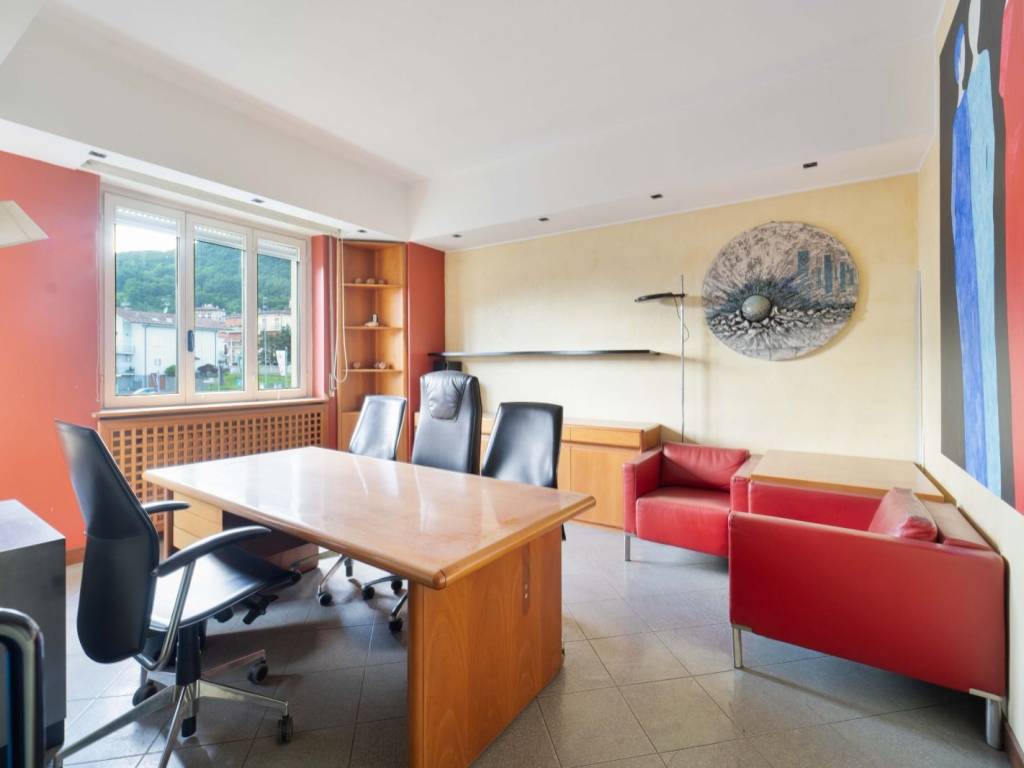 Appartamento a Cesana brianza in Via Giuseppe Parini - Foto 5