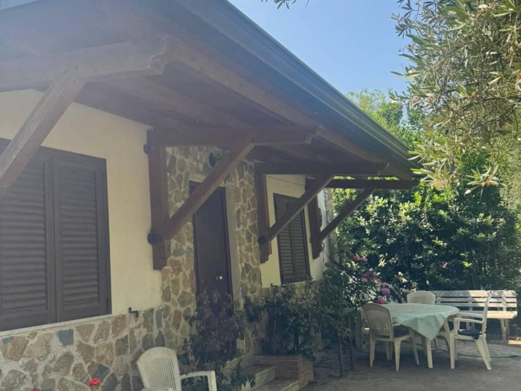 Rustico / casale a Olevano sul tusciano in Via Vittorio De Sica, 11 - Foto 2