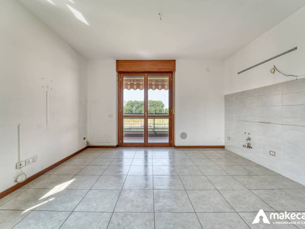 Appartamento a Lodi vecchio in Via E. De Filippo, 41 - Foto 5